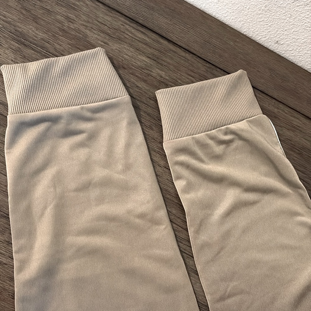 ❌SOLD❌ NWT [Puma] 2-Piece Poly Tricot Track Jacket Joggers Sweatpants Y M 10/12 - Picture 8 of 12
